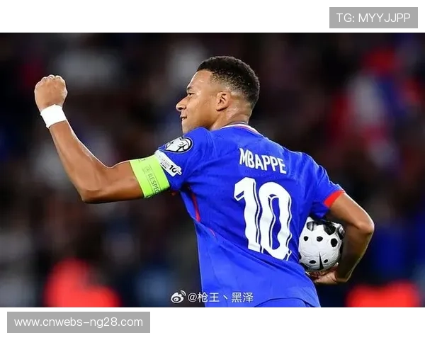 姆巴佩领跑射手榜，皇马续约谈判受关注